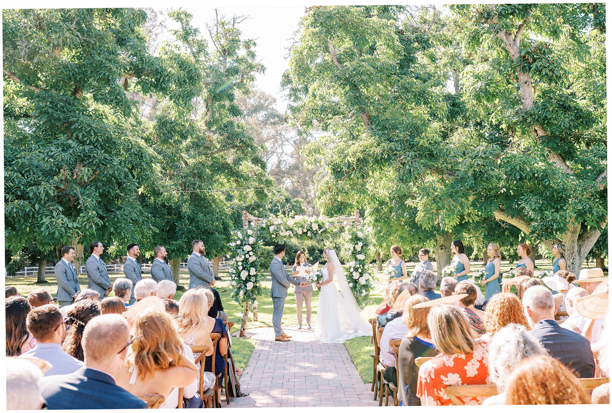 A wedding ceremony at Walnut Grove in Moorpark, Ca.