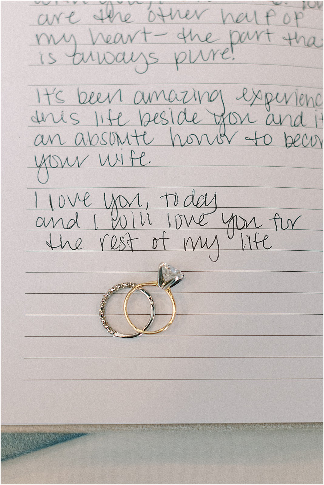 brides written vows with her wedding rings